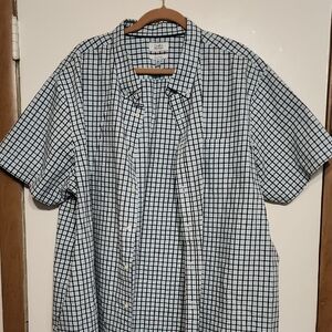 Croft & Barrow Blue and White Casual Button Down Shirt